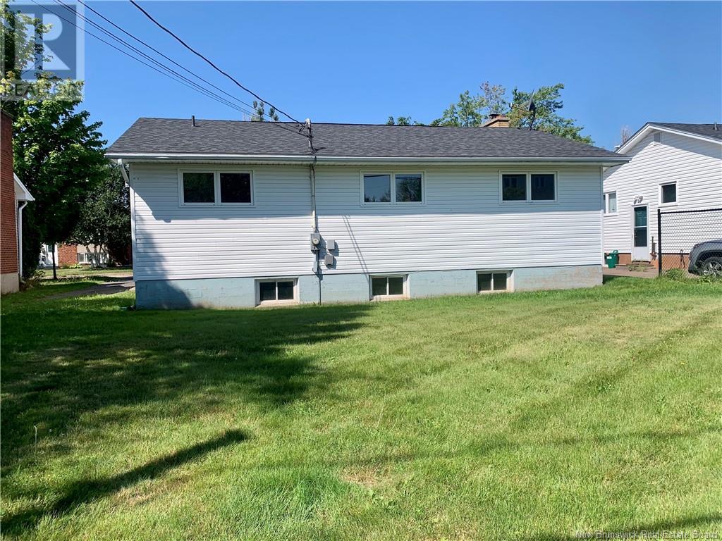 312 Argyle Street, Moncton, New Brunswick  E1C 3V6 - Photo 6 - NB120338