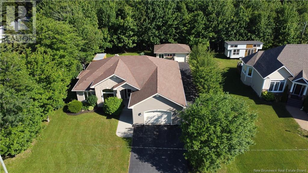 192 Jacques Street, Beresford, New Brunswick  E8K 0A1 - Photo 39 - NB121672