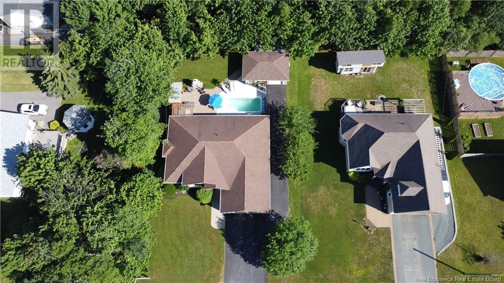 192 Jacques Street, Beresford, New Brunswick  E8K 0A1 - Photo 40 - NB121672