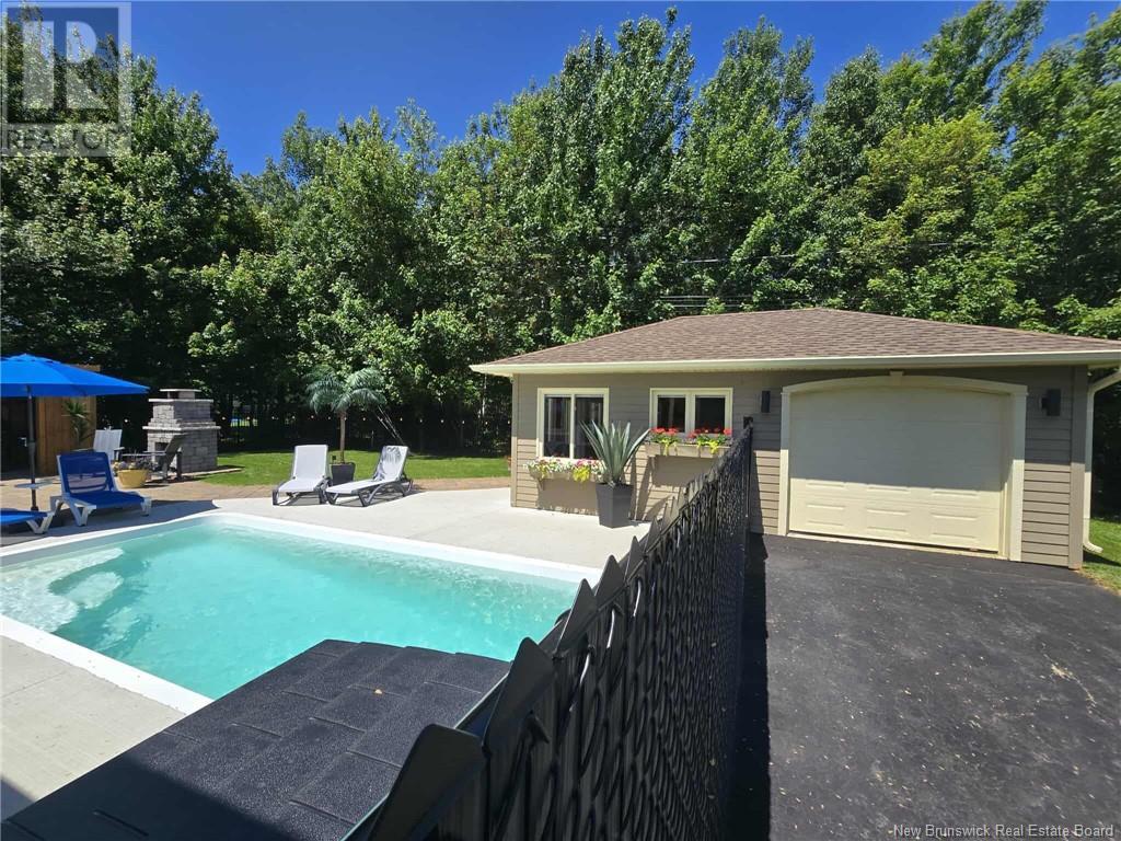 192 Jacques Street, Beresford, New Brunswick  E8K 0A1 - Photo 43 - NB121672