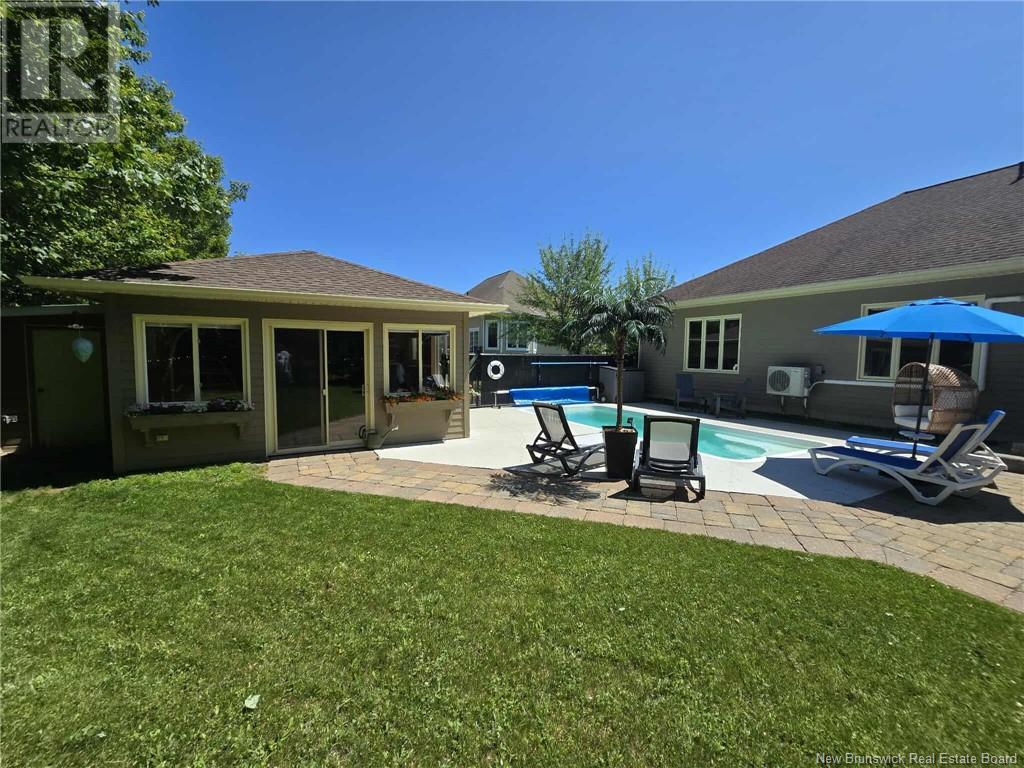 192 Jacques Street, Beresford, New Brunswick  E8K 0A1 - Photo 44 - NB121672