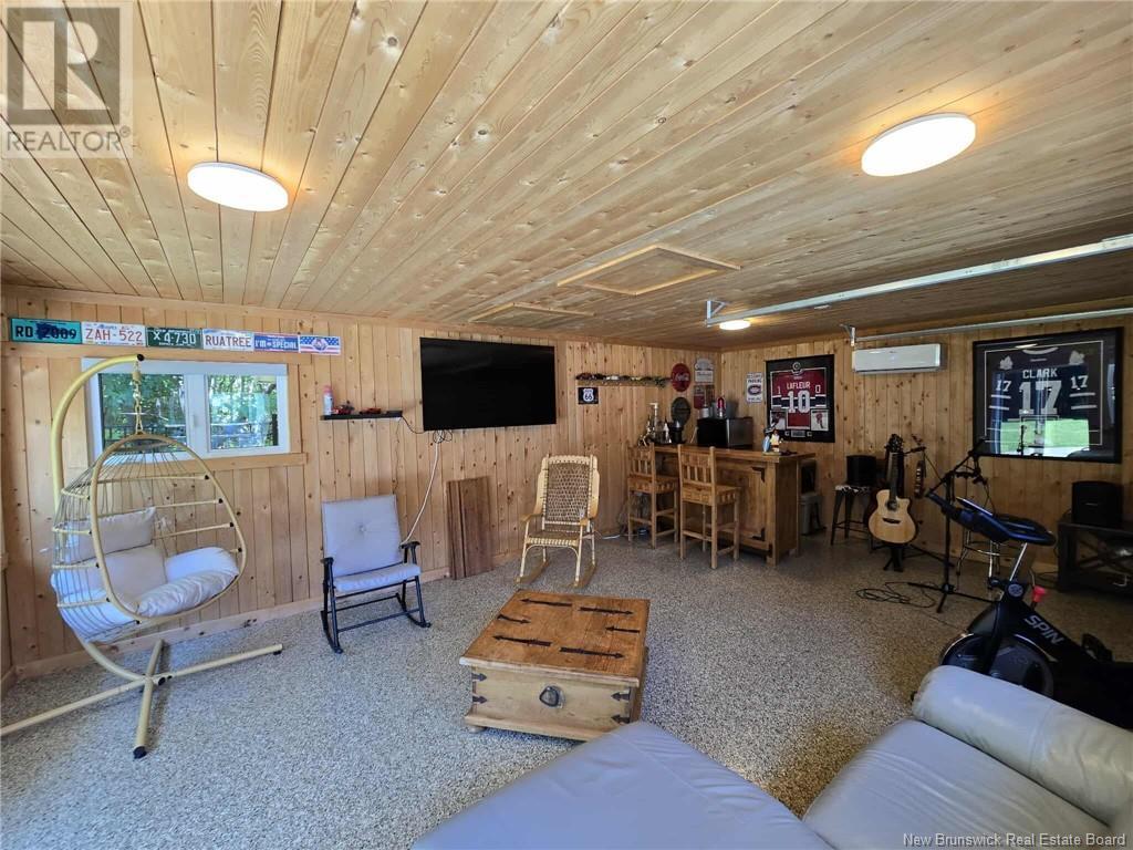 192 Jacques Street, Beresford, New Brunswick  E8K 0A1 - Photo 45 - NB121672
