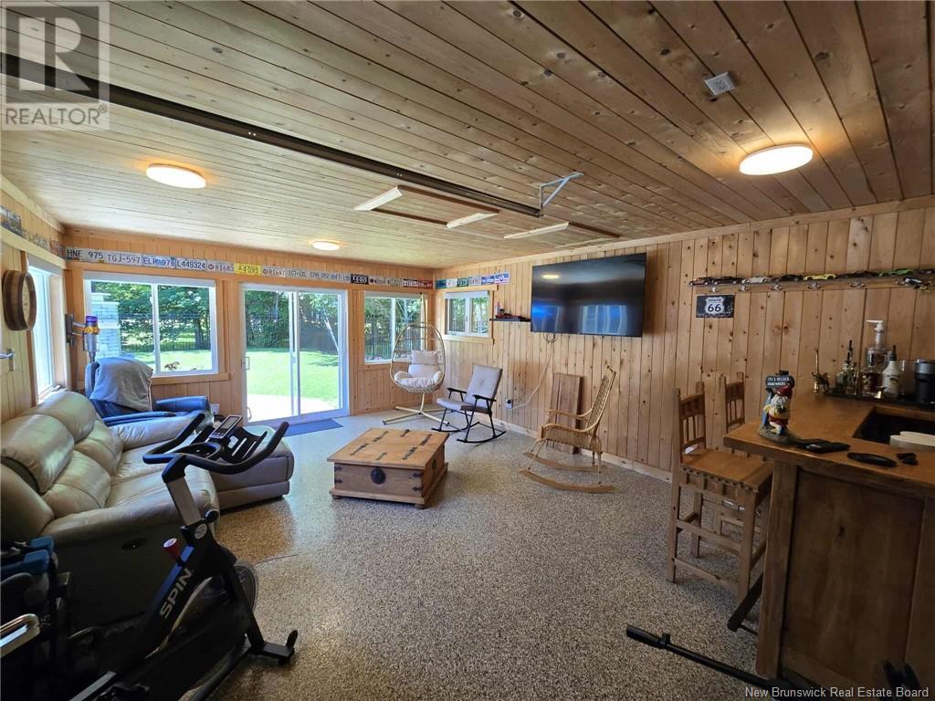 192 Jacques Street, Beresford, New Brunswick  E8K 0A1 - Photo 46 - NB121672