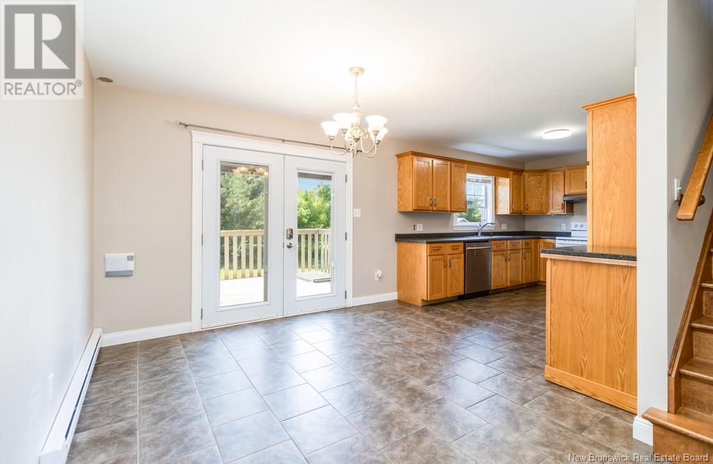 19 Harris Street, Oromocto, New Brunswick  E2V 0A7 - Photo 9 - NB121649