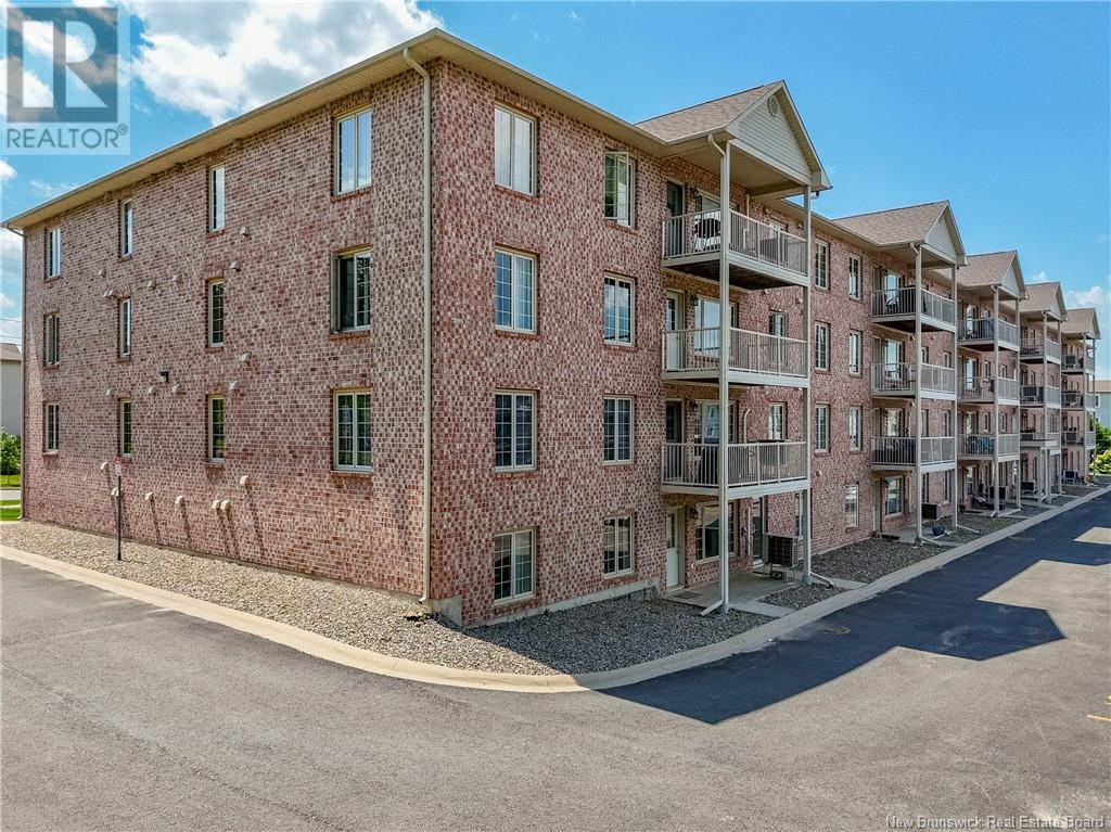 165 Valcour Drive Unit# 220, Fredericton, New Brunswick