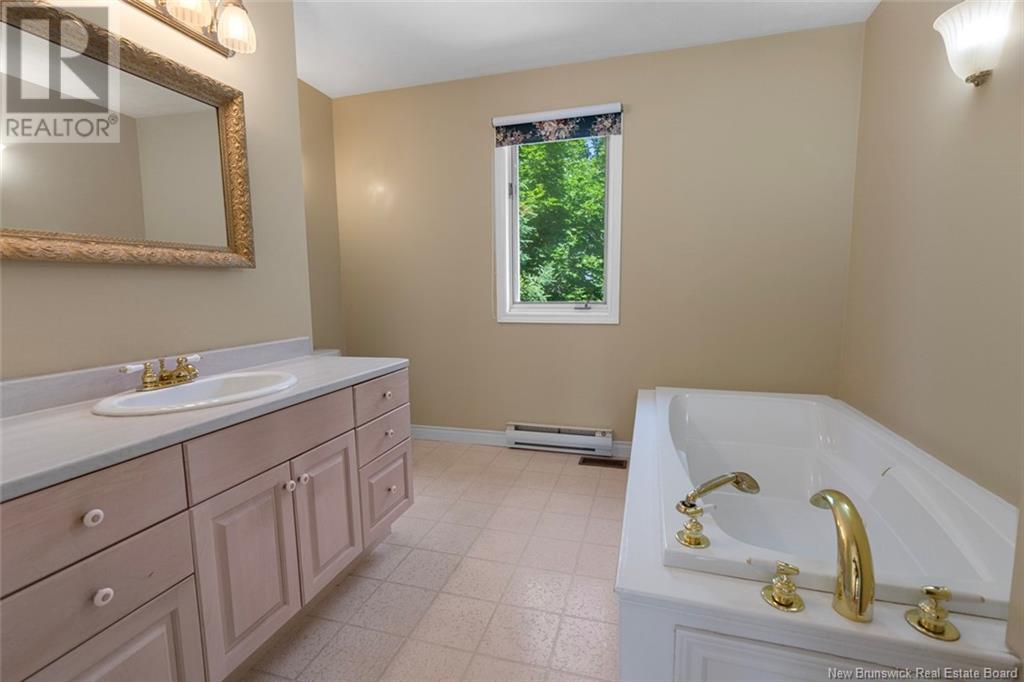 51 Driftwood Court, Moncton, New Brunswick  E1G 2G1 - Photo 28 - NB121315
