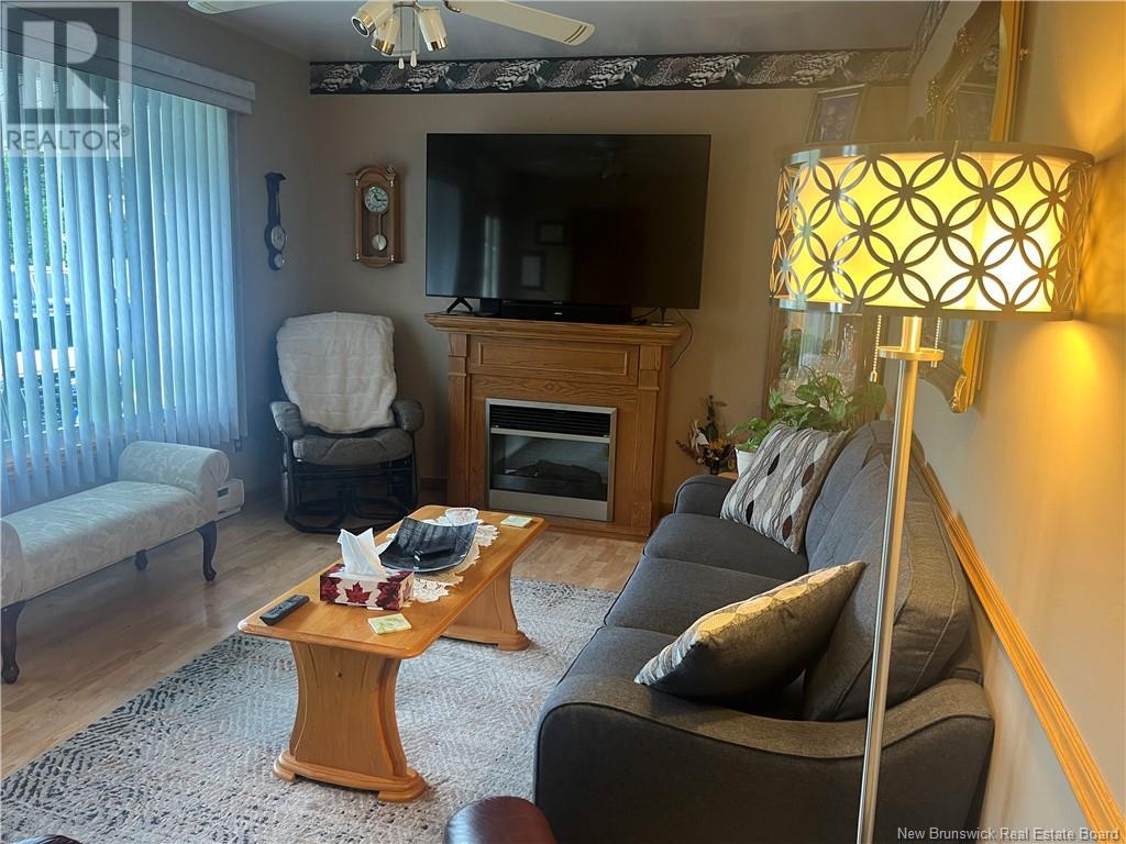 35 Mazerolle Street, Saint-Léonard, New Brunswick  E7E 2A1 - Photo 12 - NB121696