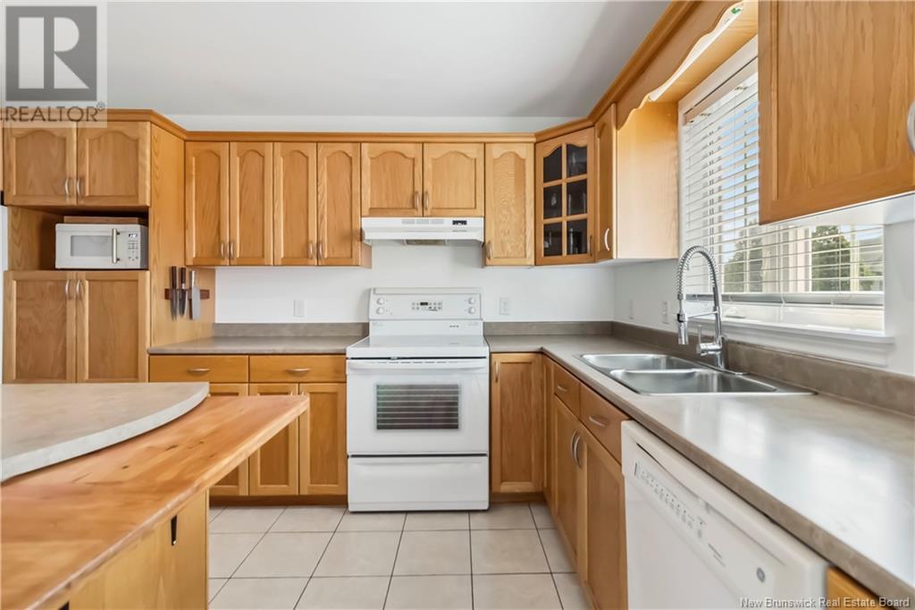 64 Firmin, Dieppe, New Brunswick  E1A 8G0 - Photo 21 - NB121665