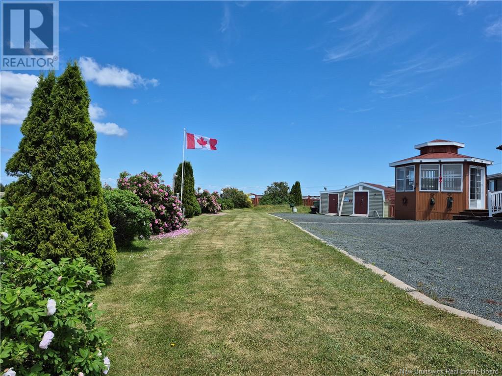 25 Bayshore Drive, Bathurst, New Brunswick  E2A 6A5 - Photo 4 - NB121563