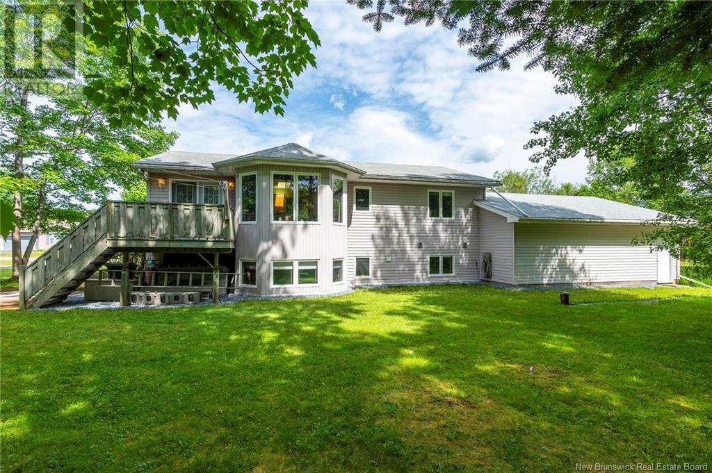 135 Highland Drive, Hampton, New Brunswick  E5N 5C6 - Photo 3 - NB121721