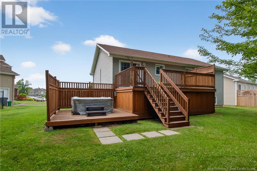 35 Herman, Dieppe, New Brunswick  E4K 3Y5 - Photo 7 - NB121760