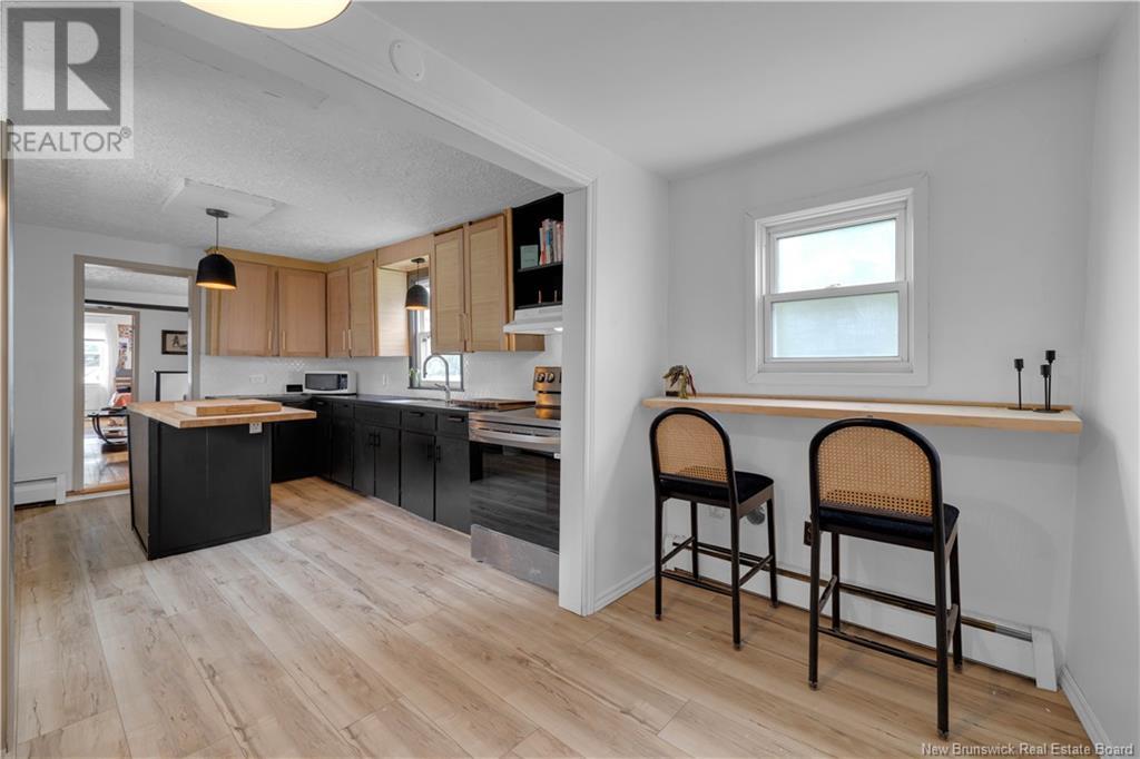 244 Rodney Street, Saint John, New Brunswick  E2M 1X6 - Photo 6 - NB121392