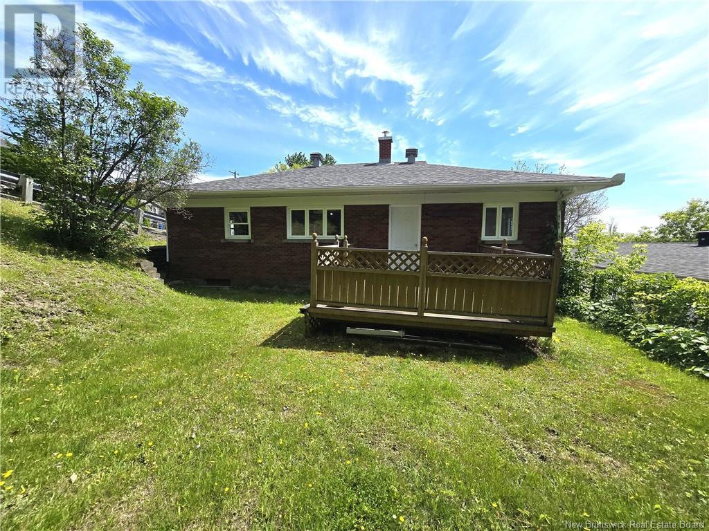 18 23e Avenue, Edmundston, New Brunswick  E3V 2G5 - Photo 20 - NB121245