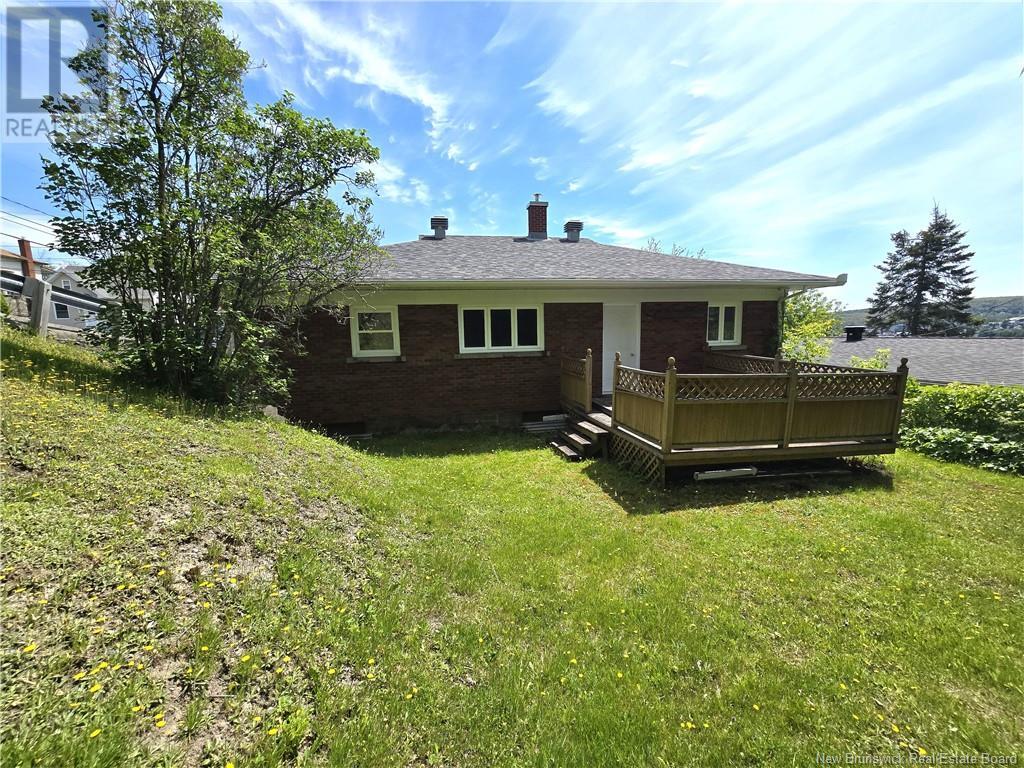 18 23e Avenue, Edmundston, New Brunswick  E3V 2G5 - Photo 21 - NB121245