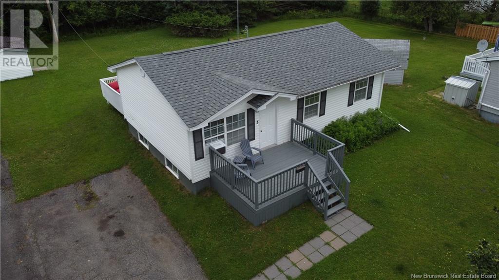 8 Centennial Court, Fredericton, New Brunswick  E3A 4G6 - Photo 3 - NB121737