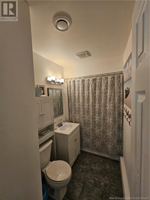 8 Centennial Court, Fredericton, New Brunswick  E3A 4G6 - Photo 33 - NB121737