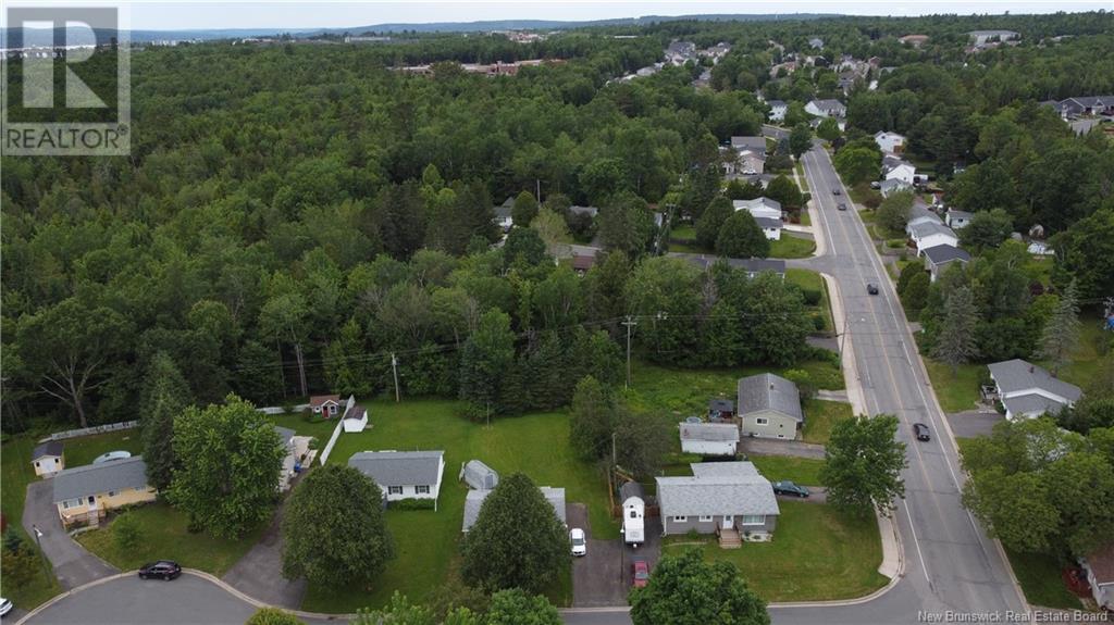 8 Centennial Court, Fredericton, New Brunswick  E3A 4G6 - Photo 6 - NB121737