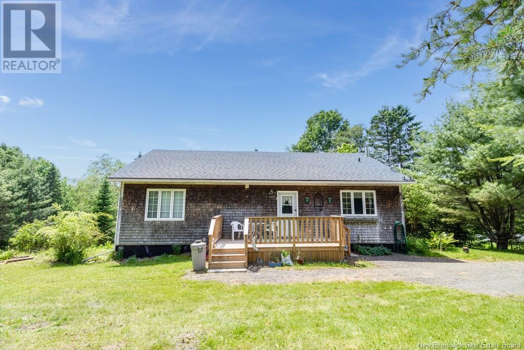 43 Apple Lane, Keswick Ridge, New Brunswick  E6L 1P7 - Photo 2 - NB121638
