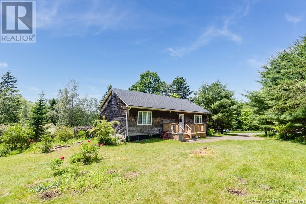 43 Apple Lane, Keswick Ridge, New Brunswick  E6L 1P7 - Photo 3 - NB121638
