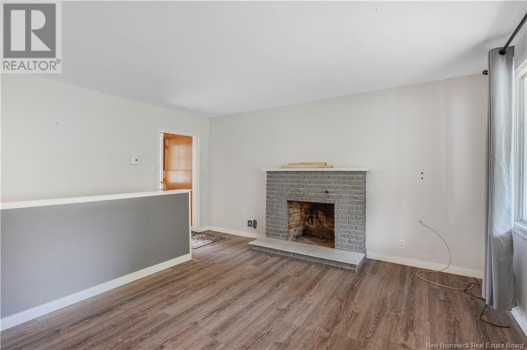 307 Kings College Road, Fredericton, New Brunswick  E3B 2E6 - Photo 11 - NB121733