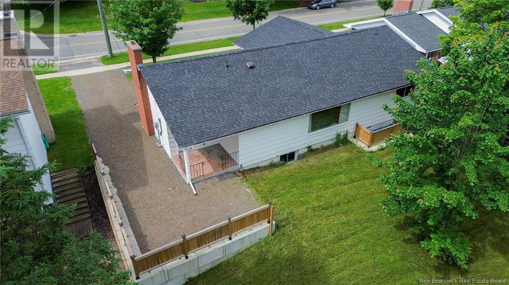 307 Kings College Road, Fredericton, New Brunswick  E3B 2E6 - Photo 37 - NB121733