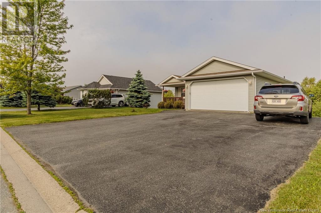 100 Carlile Crescent, Saint John, New Brunswick  E2J 5C4 - Photo 3 - NB121656