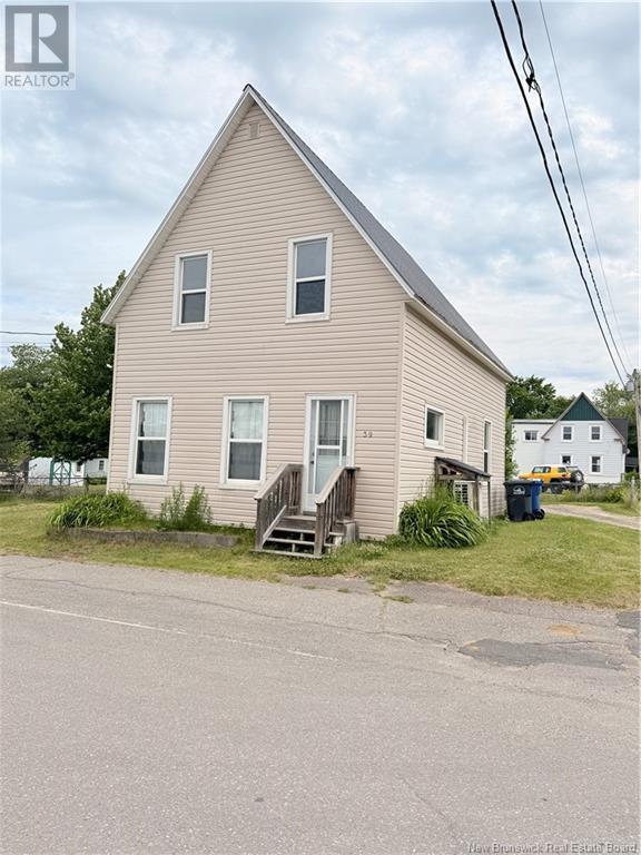 39 St. Andrews Street, Miramichi, New Brunswick  E1N 1G2 - Photo 2 - NB121800