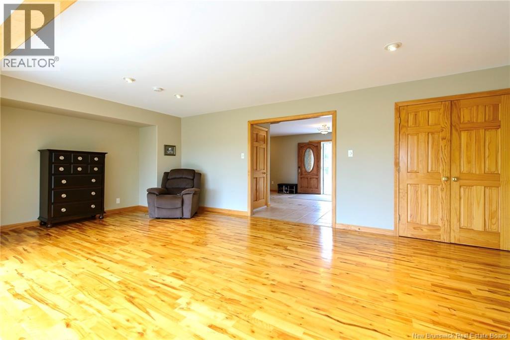 315 Pelton Road, Saint John, New Brunswick  E2K 5H6 - Photo 7 - NB120929