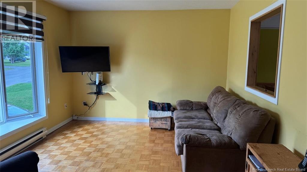 75-77 Belisle Avenue, Edmundston, New Brunswick  E3V 3W9 - Photo 3 - NB121855