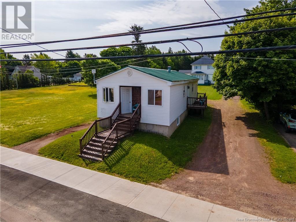 459 Main Street, Shediac, New Brunswick  E4P 2C2 - Photo 3 - NB121859