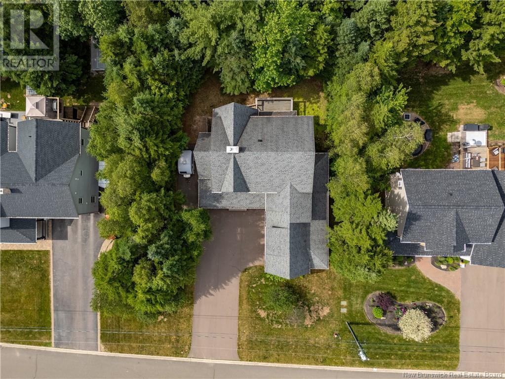 196 Maurice, Dieppe, New Brunswick  E1A 8R2 - Photo 2 - NB121852