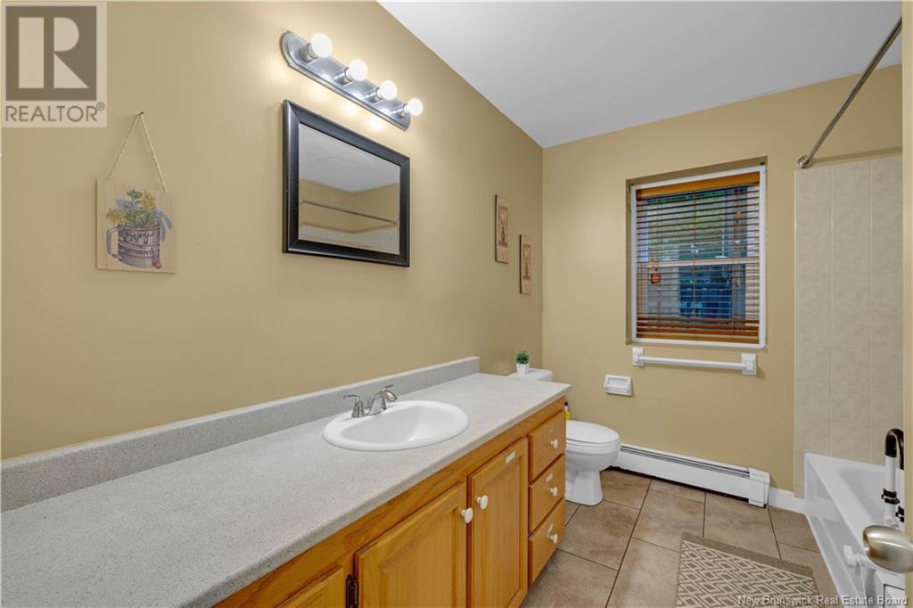 32 Crows Nest Lane, Saint John, New Brunswick  E2K 2W1 - Photo 18 - NB120639