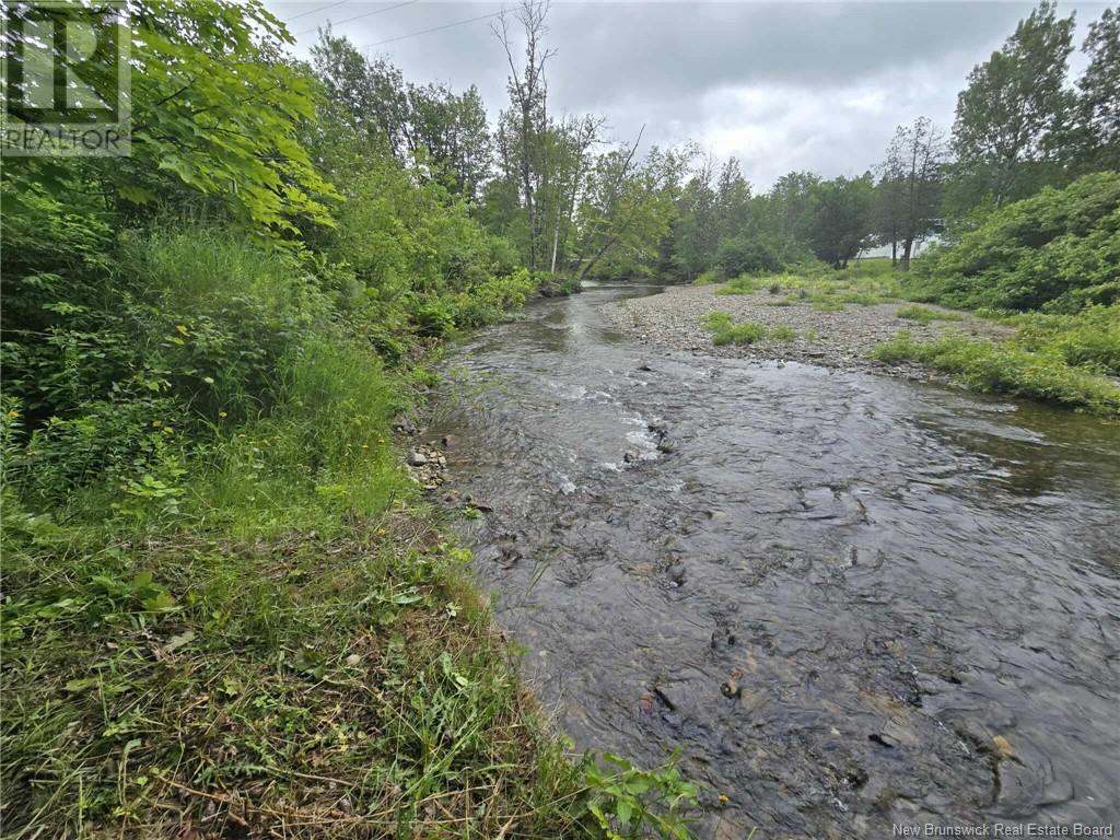 853 Hinton, Dunlop, New Brunswick  E8K 2K1 - Photo 11 - NB121887