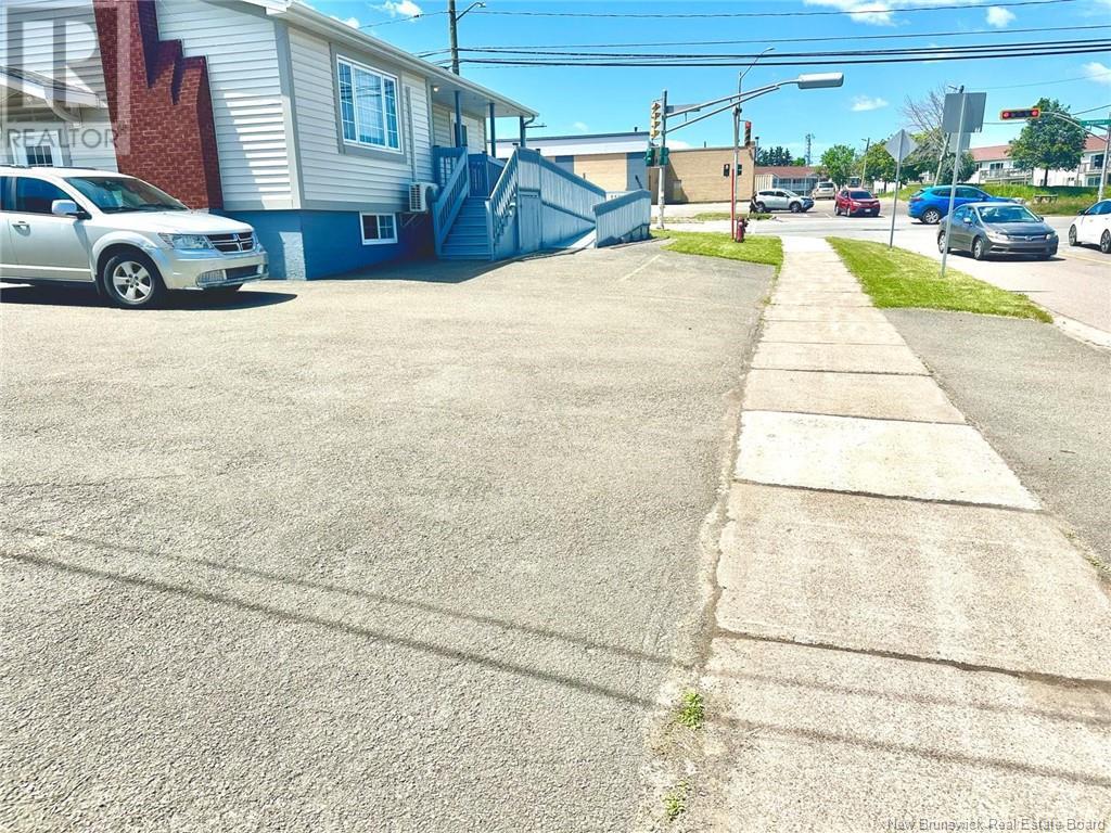 338 Kendra Street, Moncton, New Brunswick  E1C 4K4 - Photo 9 - NB121781