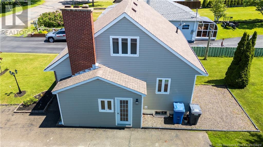 286 King, Dalhousie, New Brunswick  E8C 1Y7 - Photo 3 - NB121817