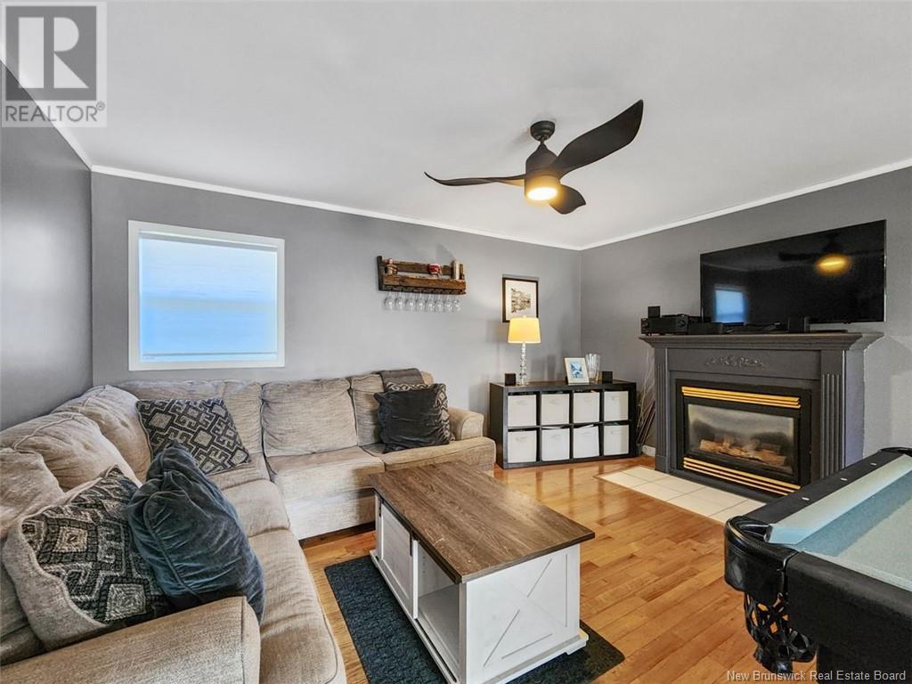 8 Highfield Avenue, Saint John, New Brunswick  E2M 6V5 - Photo 13 - NB121629
