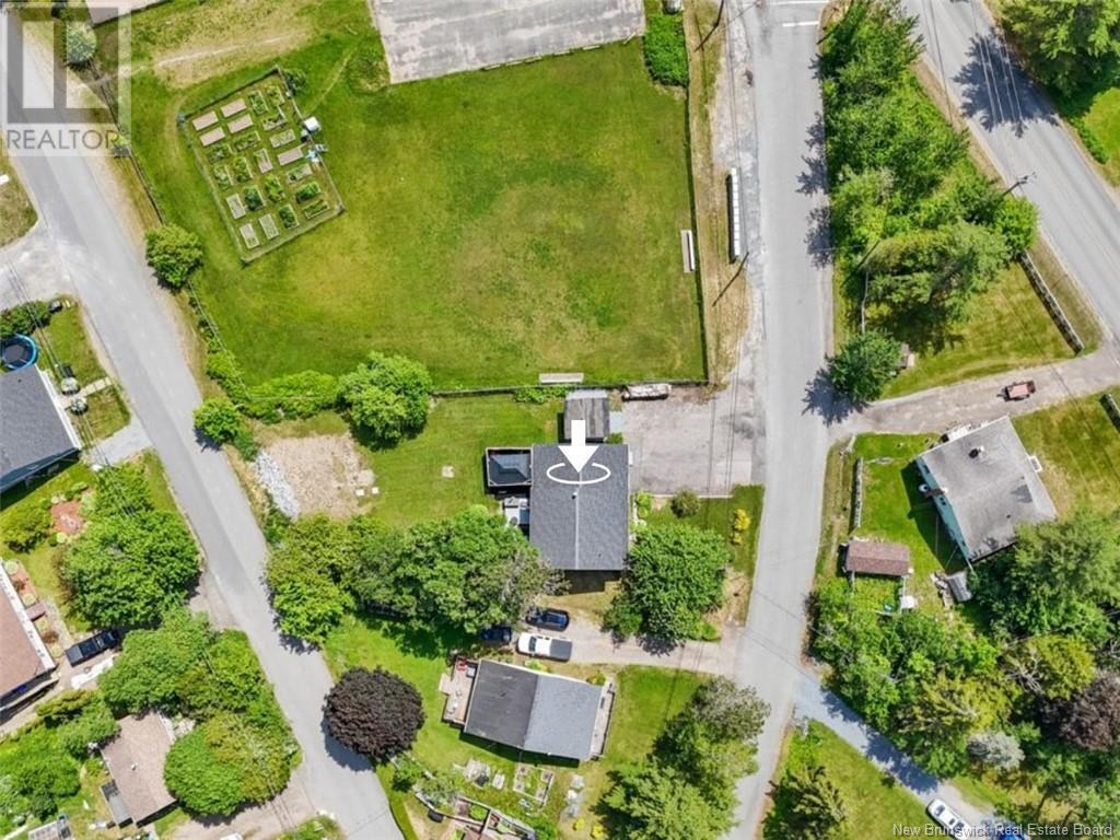 8 Highfield Avenue, Saint John, New Brunswick  E2M 6V5 - Photo 29 - NB121629