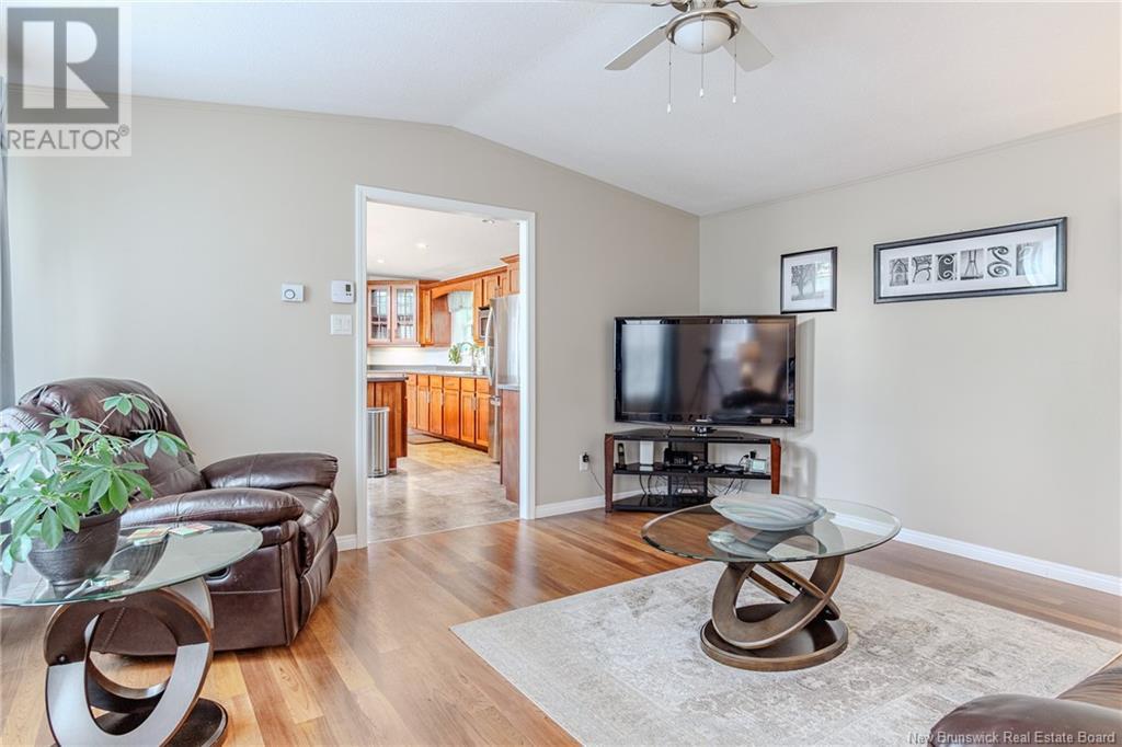 21 White Oak Crescent, Quispamsis, New Brunswick  E2G 1X3 - Photo 5 - NB121923