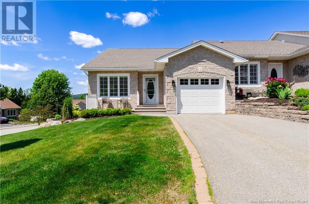 1 Mapleview Drive, Hampton, New Brunswick  E5N 0A6 - Photo 4 - NB121828