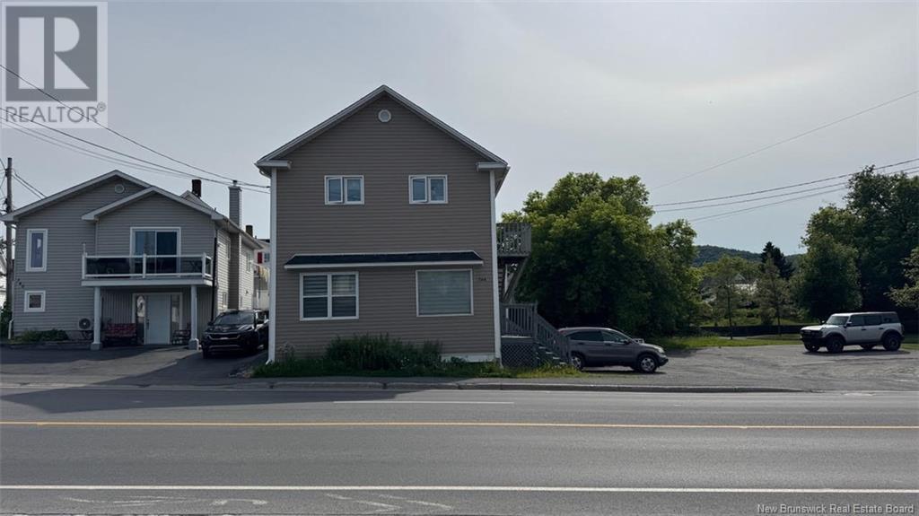 344 Victoria, Edmundston, New Brunswick  E3V 2J8 - Photo 2 - NB121986