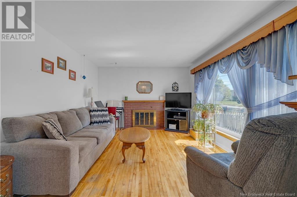 392 Elmore Crescent, Saint John, New Brunswick  E2M 3C1 - Photo 10 - NB121799