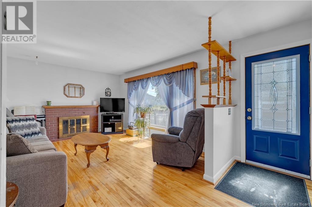 392 Elmore Crescent, Saint John, New Brunswick  E2M 3C1 - Photo 9 - NB121799