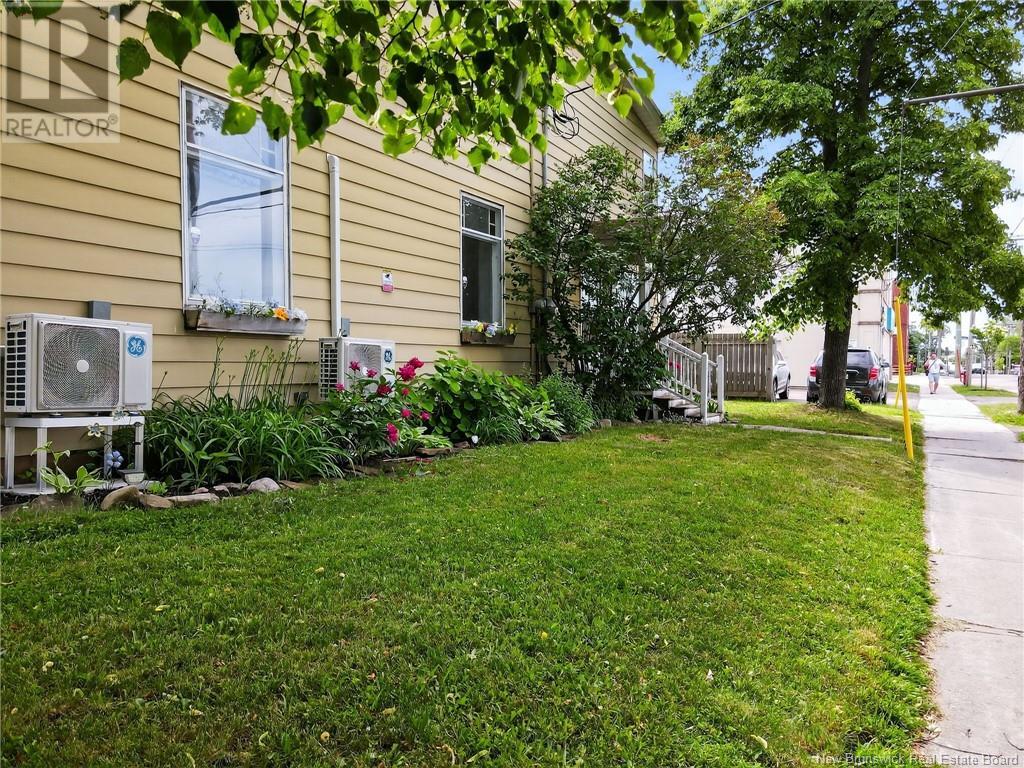 144 Dufferin Street, Moncton, New Brunswick  E1C 1Z3 - Photo 3 - NB121991