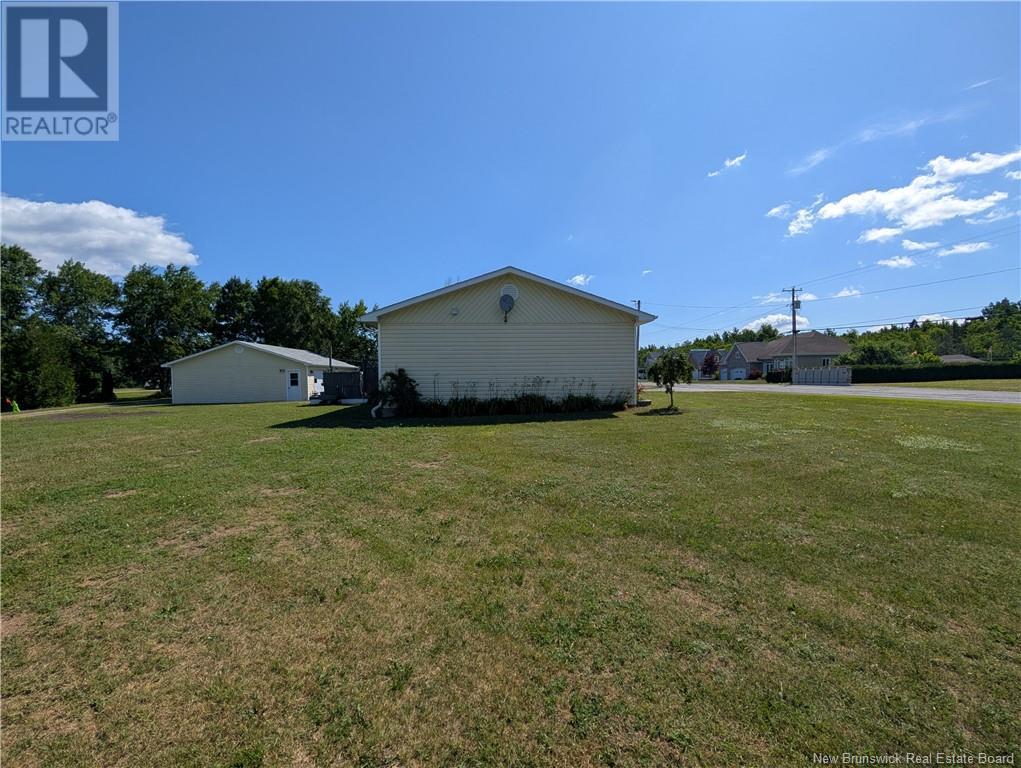 102 Kent Lodge, Beresford, New Brunswick  E8K 1B1 - Photo 10 - NB122005