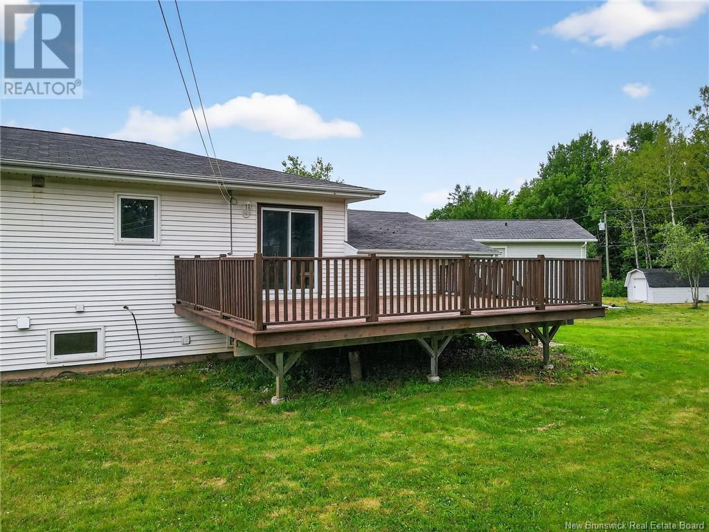 43 Mathieu Crescent, Moncton, New Brunswick  E1A 6C1 - Photo 6 - NB122030