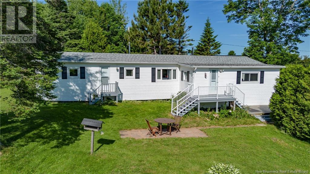 448 Route 102, Burton, New Brunswick  E2V 3J9 - Photo 2 - NB122035