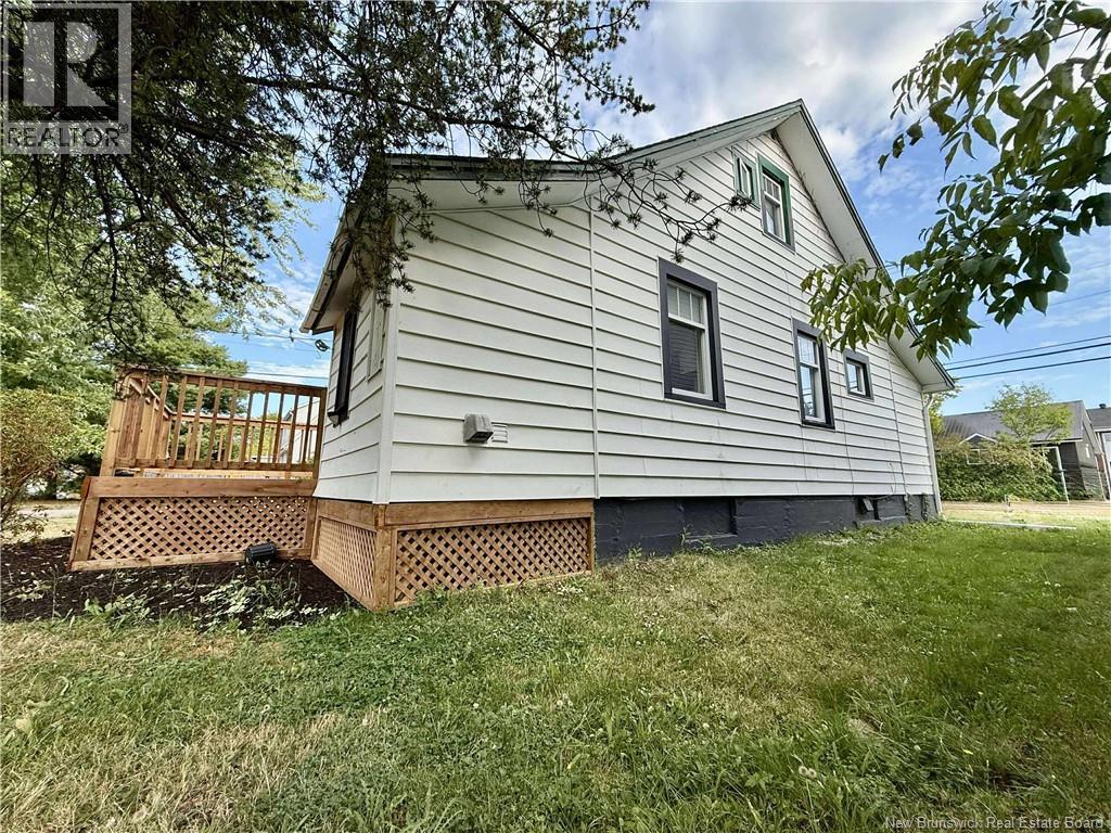 45 Chapman Street, Moncton, New Brunswick  E1E 1L1 - Photo 20 - NB122051