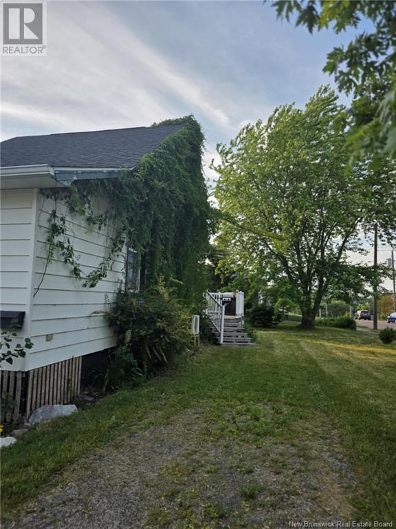 45 Chapman Street, Moncton, New Brunswick  E1E 1L1 - Photo 9 - NB122051