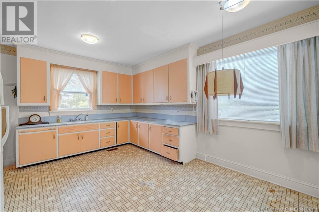 417 Fundy Drive, Saint John, New Brunswick  E2M 2R8 - Photo 12 - NB121465