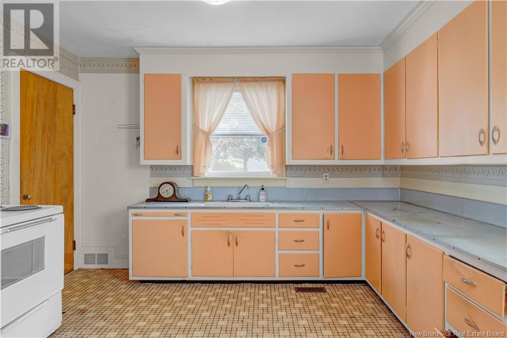 417 Fundy Drive, Saint John, New Brunswick  E2M 2R8 - Photo 13 - NB121465
